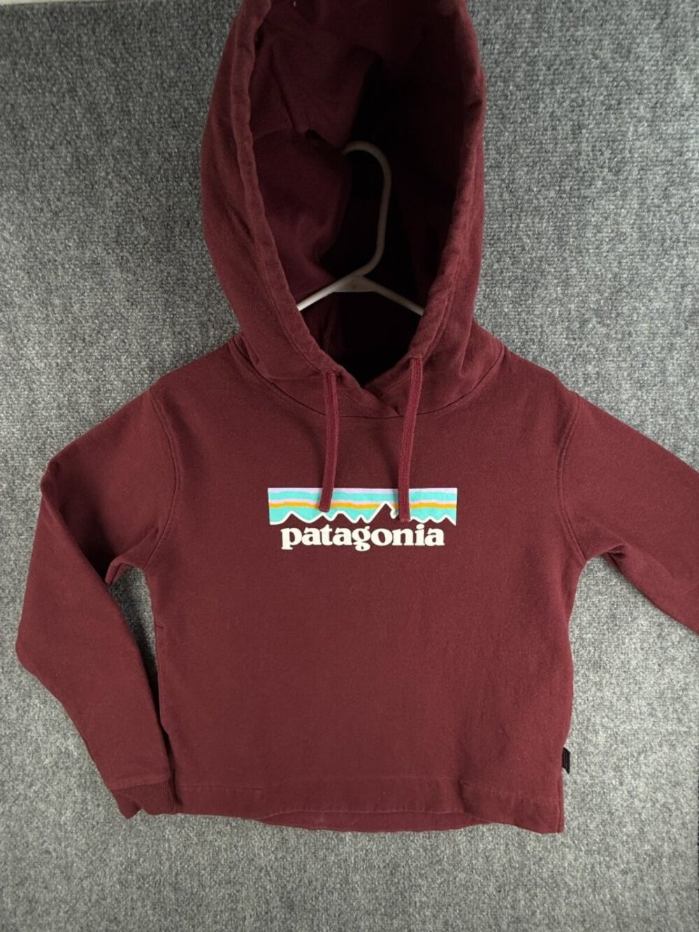 Patagonia Uprisal Hoody Women Small Regular Fit Hoodie Burgundy Pullover Adult
